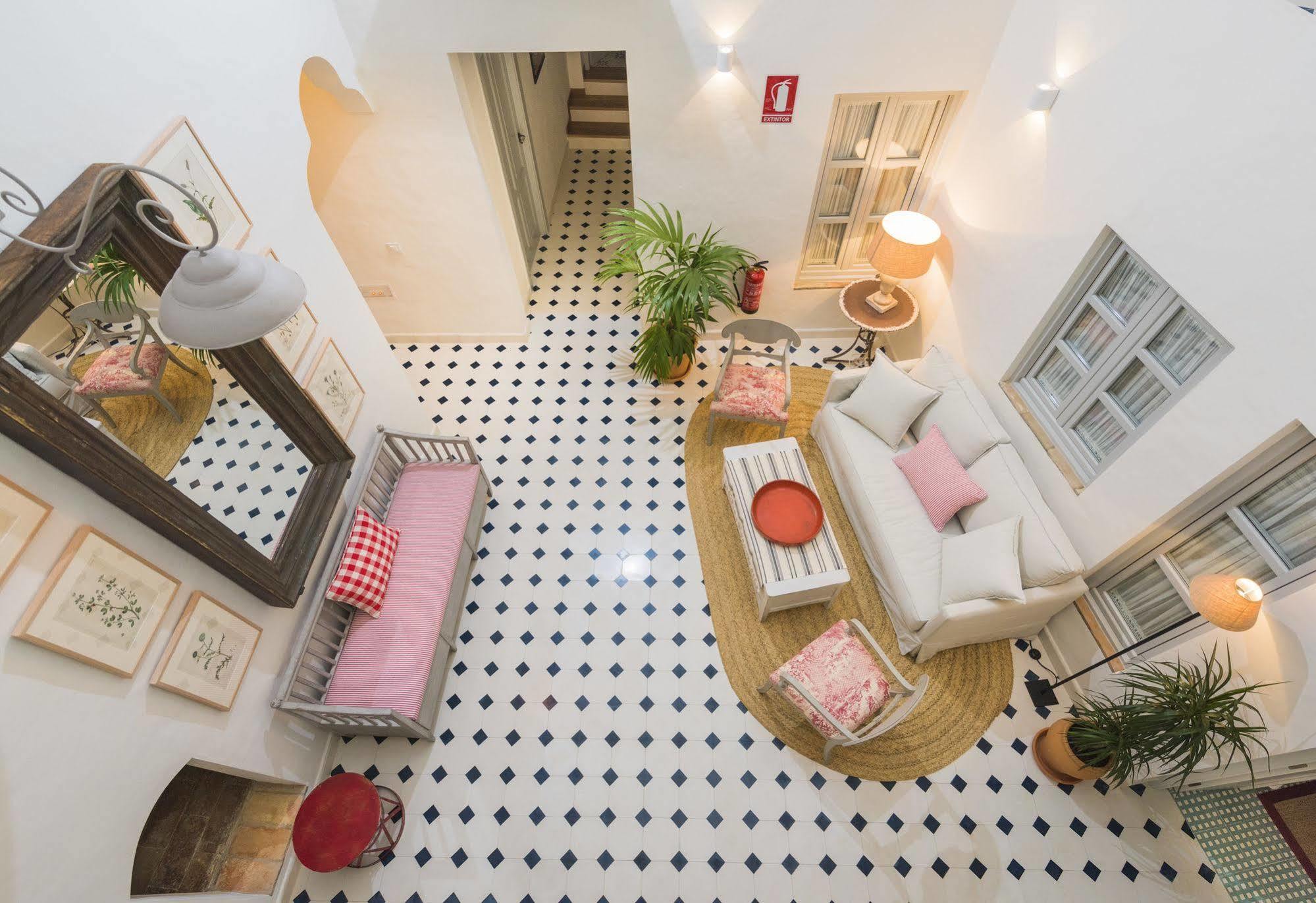 Casa Shelly Hospederia Hotel Vejer de la Frontera Luaran gambar